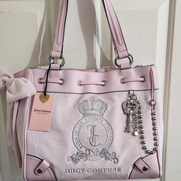 Juicy Couture Handbags - Juicy Couture Pink Classic Juicy Tote Daydreamer NWT